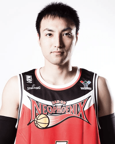 toshifumi_kawamitsu_2016-2017_16-9.png