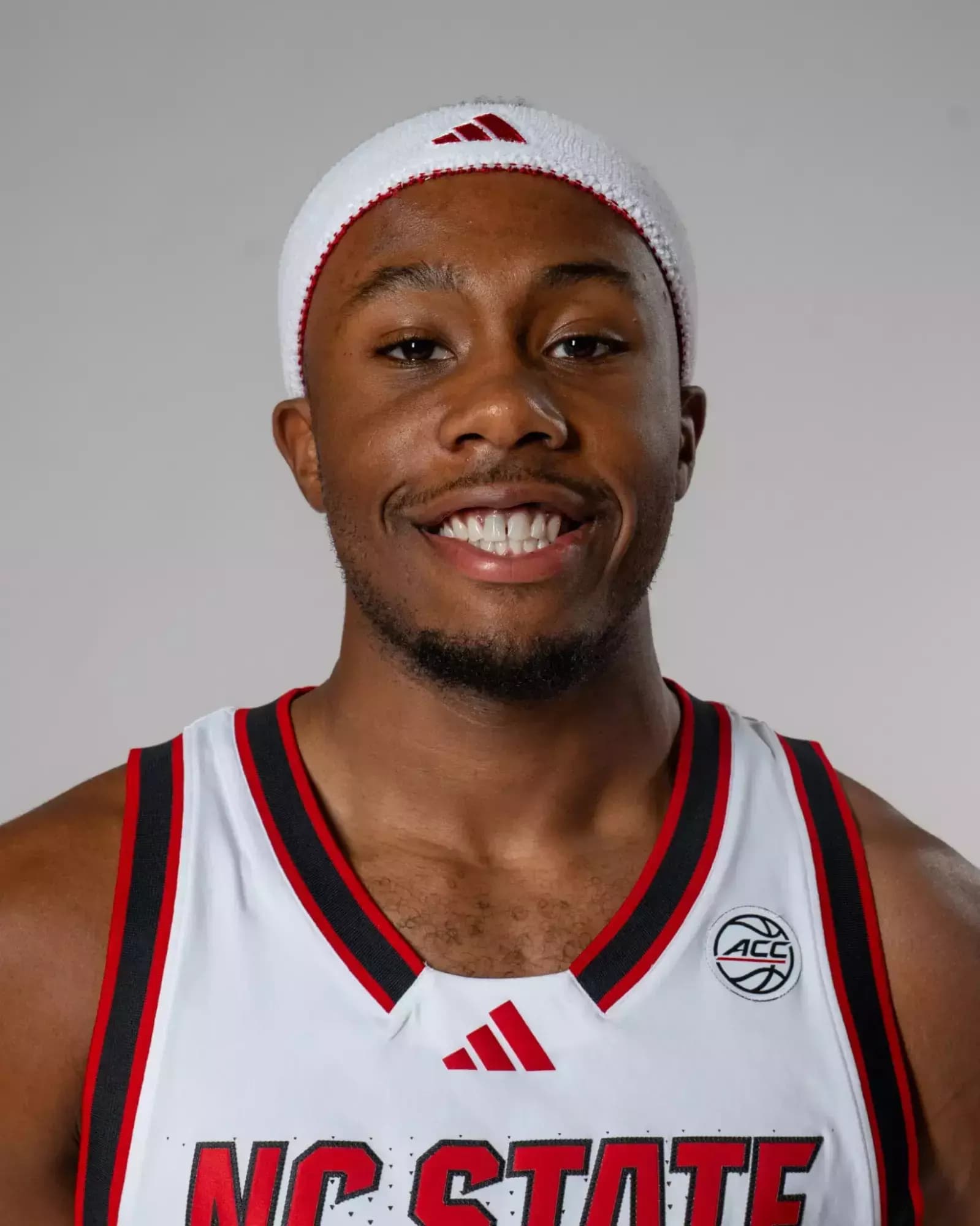 tre_holloman_2025-2026_16-9.webp