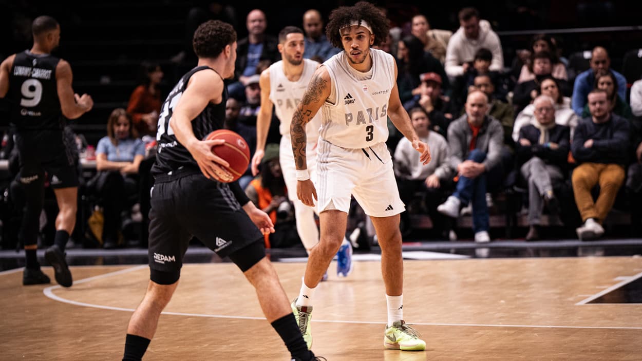 Tyson Ward (Paris Basketball) defending against ASVEL Tyson Ward (Paris Basketball) defending against ASVEL