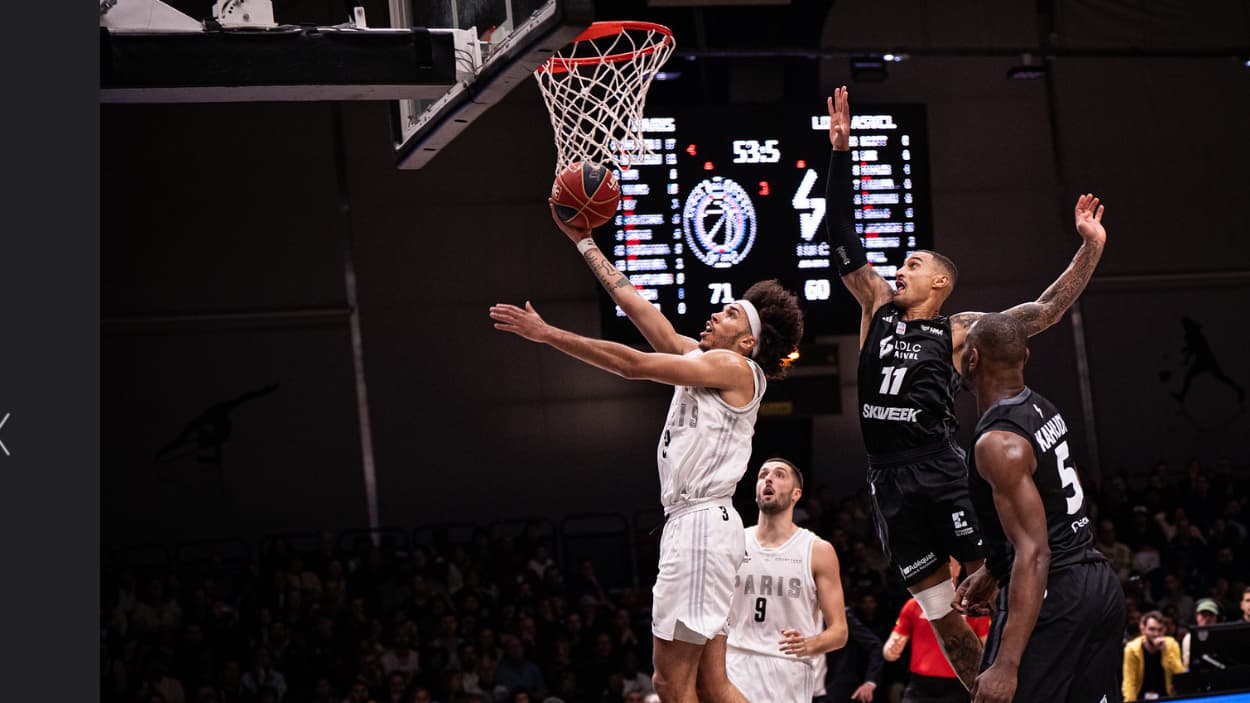 Tyson Ward (Paris Basketball) with a layup against ASVEL Tyson Ward (Paris Basketball) with a layup against ASVEL