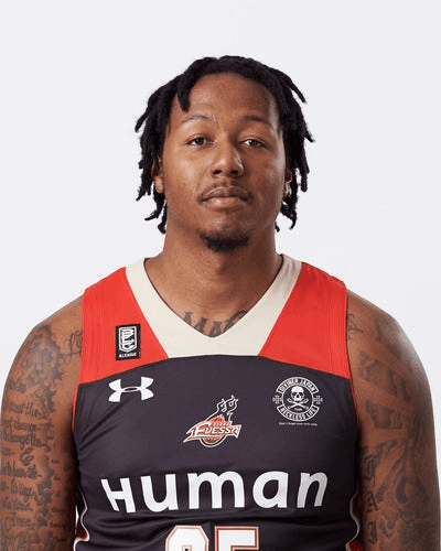 xavier_gibson_2018-2019_16-9.png