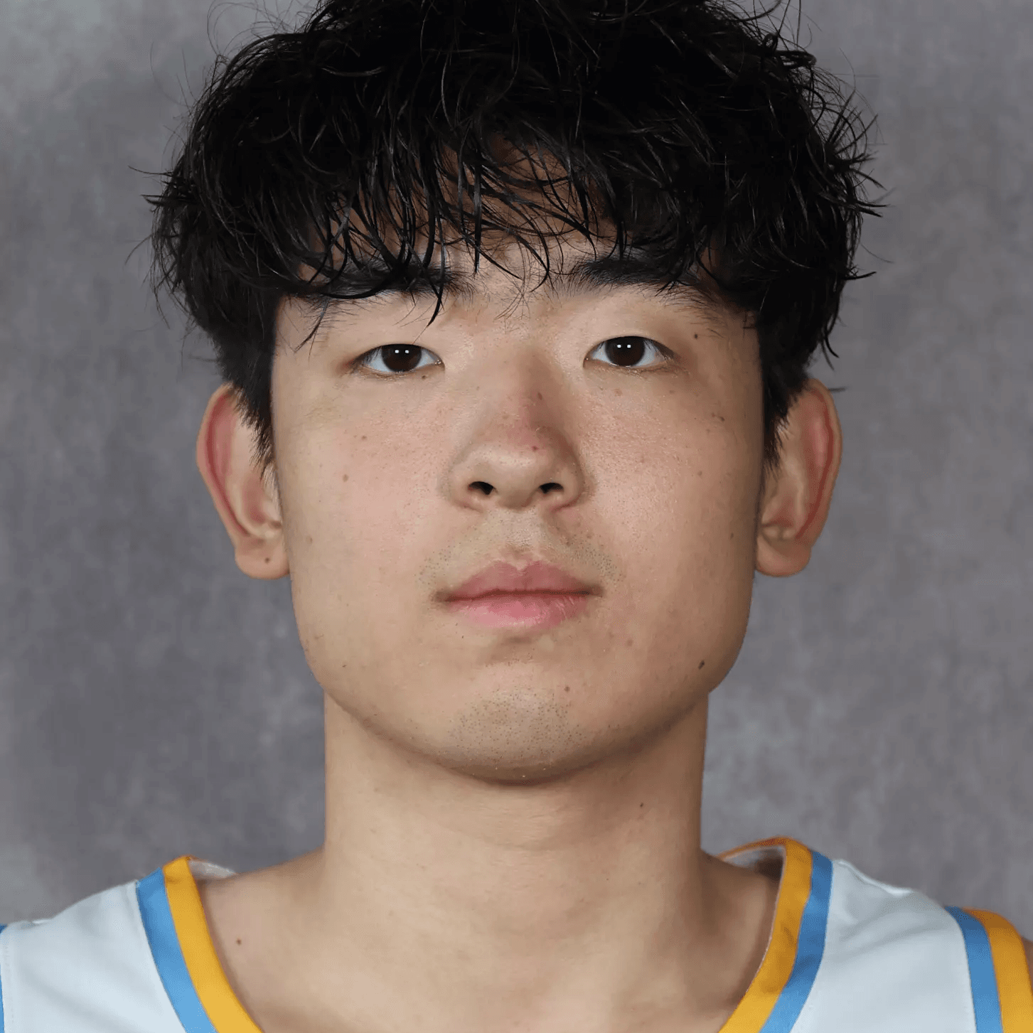 Xinyi LI
