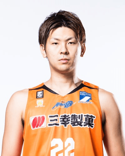yuki_ueta_2018-2019_16-9.png